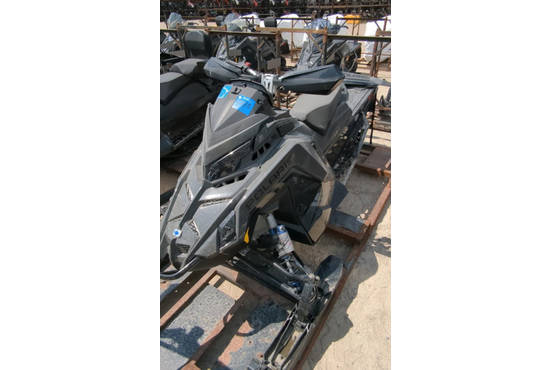 2025 9R Switchback Assault 146 Shadow Gray / Gloss Black