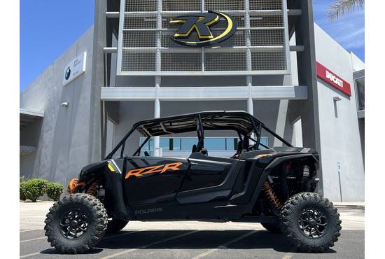 2024 RZR XP 4 1000 Ultimate Matte Titanium / Onyx Black