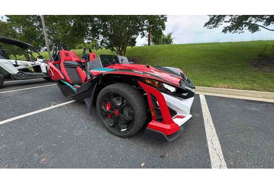 2025 slingshot® 10 (autodrive)