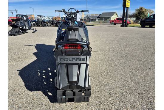 2026 850 RMK SP 155 Gloss Black / Blue Dusk