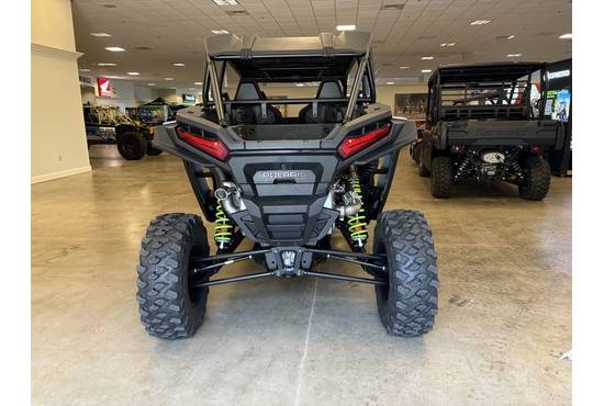 2025 rzr xp® 4 1000 ultimate