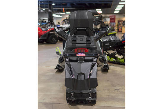 2025 650 Indy Adventure 137 Storm Gray / Indy Red