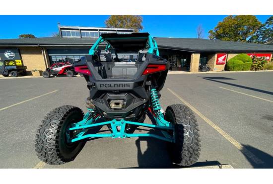 2025 rzr pro r 4 ultimate