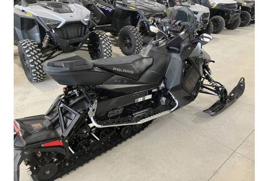 2020 800 Switchback XCR