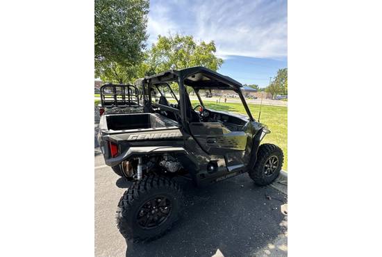 2025 general® xp 1000 premium