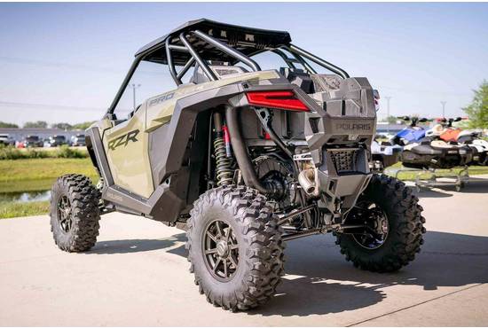 2025 rzr pro xp® ultimate
