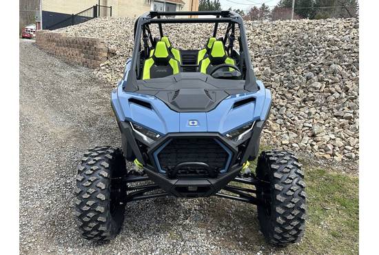 2025 rzr pro xp® 4 premium