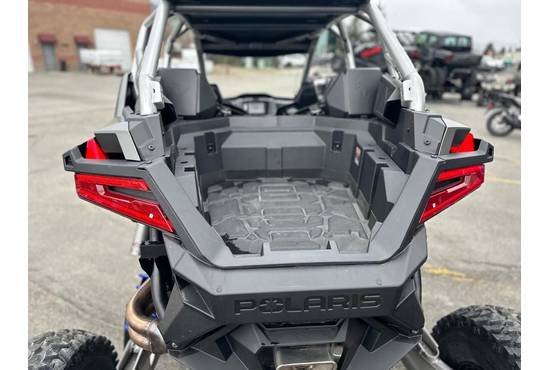2024 rzr pro r 4 premium