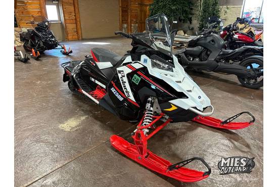 2015 800 Switchback® PRO-S ES
