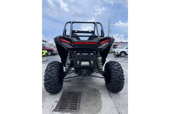 2024 rzr pro xp® sport