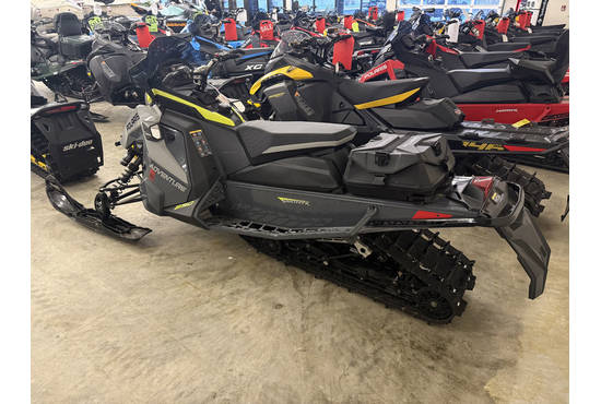 2022 850 indy adventure 137