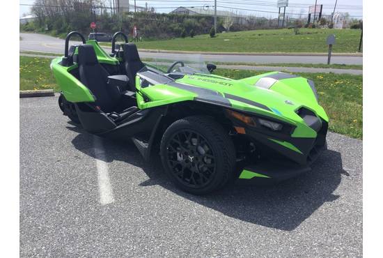 2025 slingshot® sl (manual)