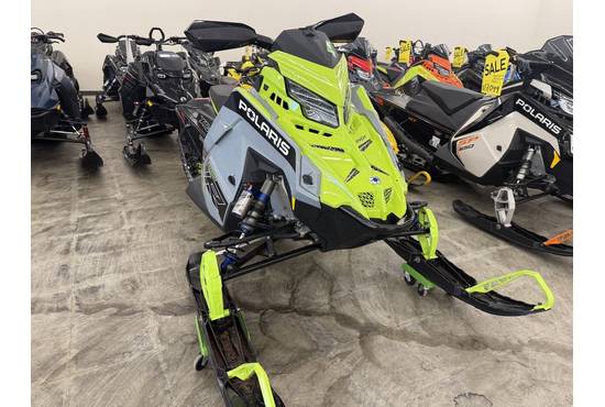 2025 Patriot 9R Indy XCR 136 Storm Gray / Neon