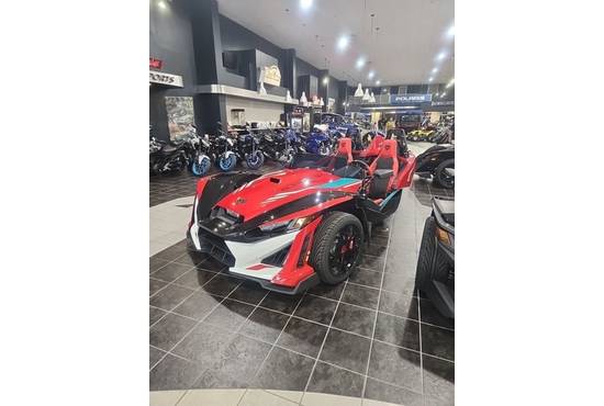 2025 slingshot® 10 (autodrive)
