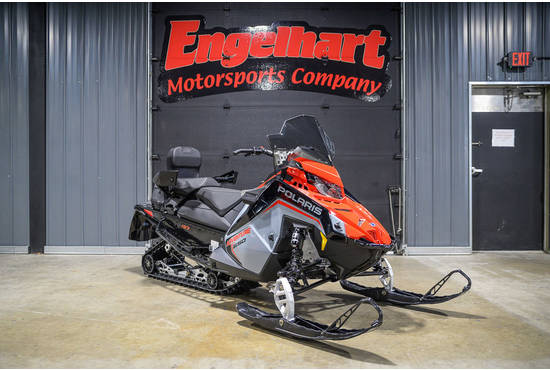2025 650 Indy Adventure 137 Storm Gray / Indy Red