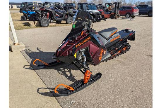 2025 9R Switchback Assault 146 Matte Dark Cherry / Gloss Black