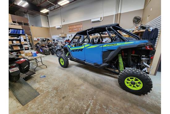 2025 RZR PRO XP 4 ULTIMATE - ZENITH BLUE Ultimate - Zenith Blue