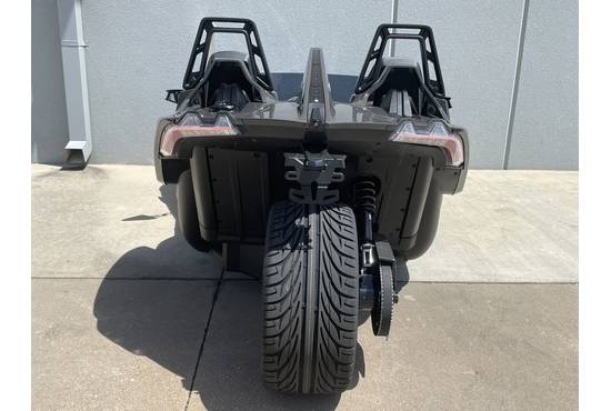 2025 slingshot® r (autodrive)