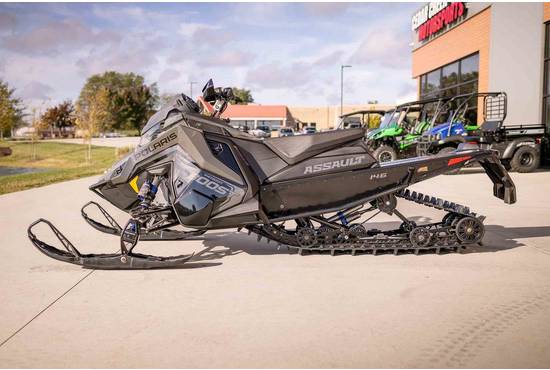 2025 Boost Switchback Assault 146 Shadow Gray / Gloss Black