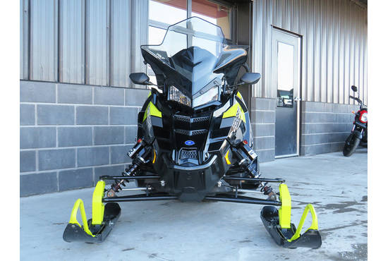 2019 850 Switchback® XCR 136 SC Select