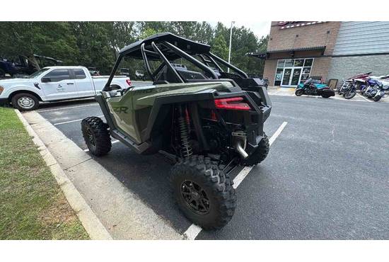 2025 rzr pro xp® ultimate