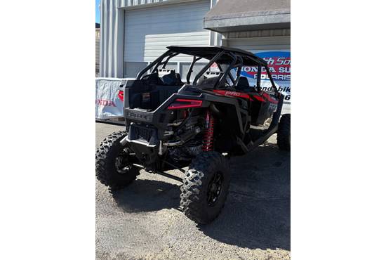 2025 rzr pro xp® 4 ultimate