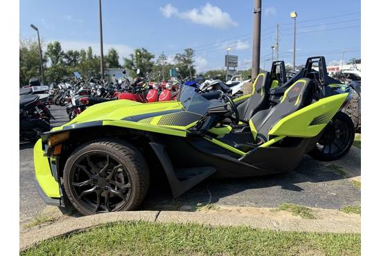 2021 SLINGSHOT R LE MANUAL