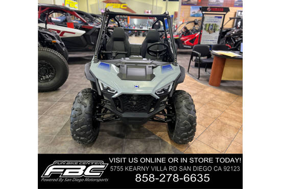 2025 rzr® 200 efi