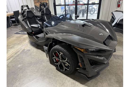 2025 slingshot® r (autodrive)