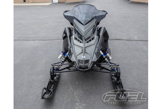 2025 Patriot 9R Indy XCR 136 Shadow Gray / Gloss Black