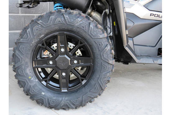 2023 Sportsman XP 1000 RIDE COMMAND Silver Quartz