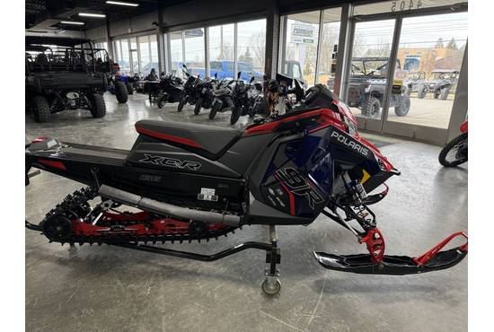 2025 9R Indy XCR 136 Midnight Blue Metallic / Indy Red