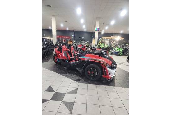 2025 slingshot® 10 (autodrive)