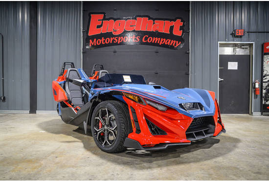 2025 slingshot® r (autodrive)