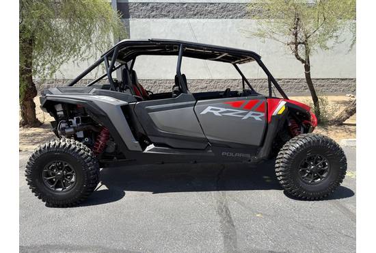 2024 RZR XP 4 1000 Ultimate Indy Red
