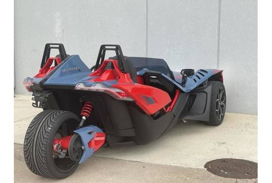 2025 slingshot® r (autodrive)