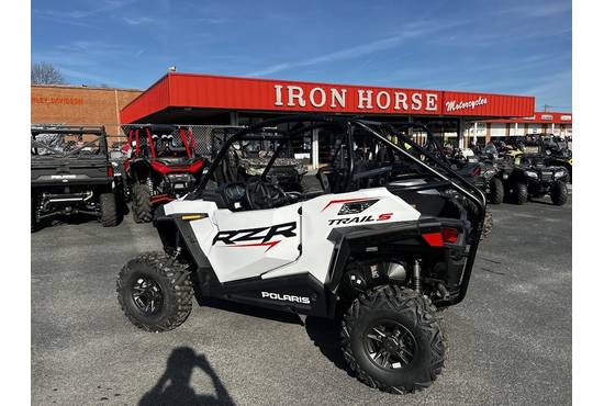 2023 RZR Trail S 900 Sport White Lightning