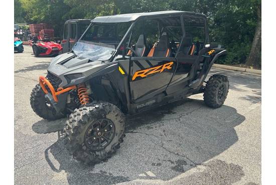 2024 RZR XP 4 1000 Ultimate Matte Titanium / Onyx Black