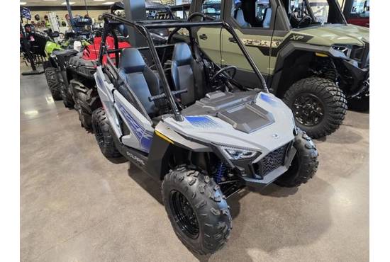 2025 rzr® 200 efi