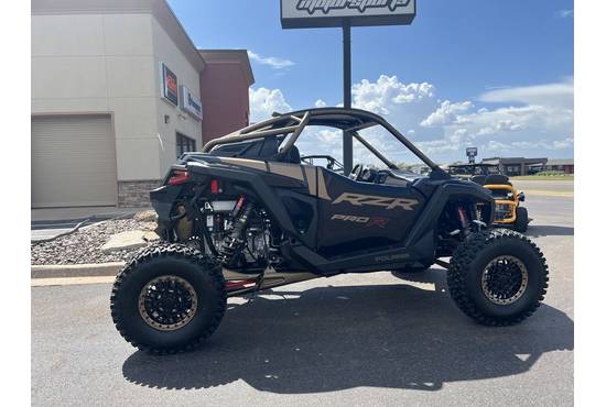 2025 rzr pro r ultimate