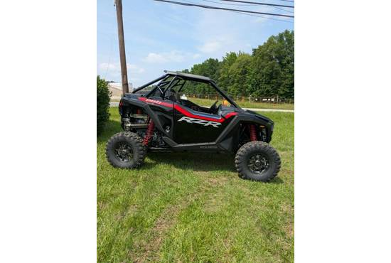 2025 rzr pro xp® ultimate
