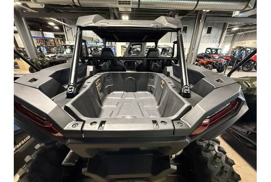 2025 RZR XP 1000 Ultimate