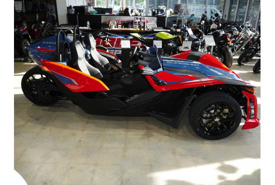 2025 slingshot® slr (autodrive)