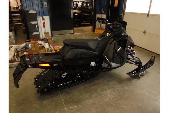 2025 9R Indy XCR 128 Shadow Gray / Gloss Black
