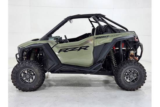 2025 rzr pro xp® ultimate