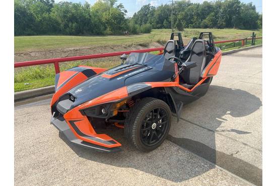 2018 Slingshot® SLR Orange Madness