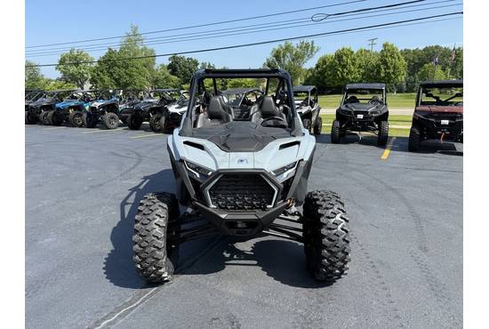 2025 rzr pro xp® 4 sport