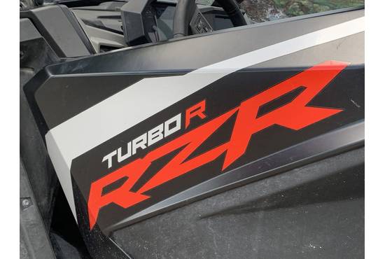 2023 RZR Turbo R Premium Matte Onyx Black