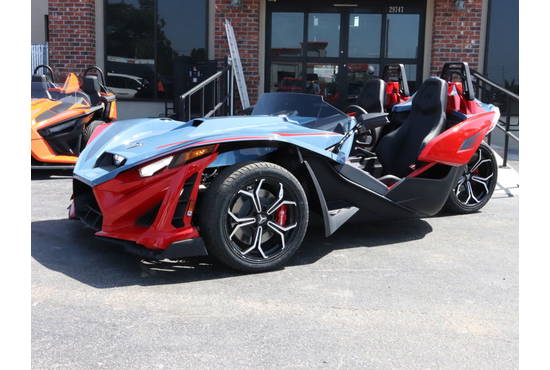 2025 SLINGSHOT R AUTODRIVE R (AutoDrive)