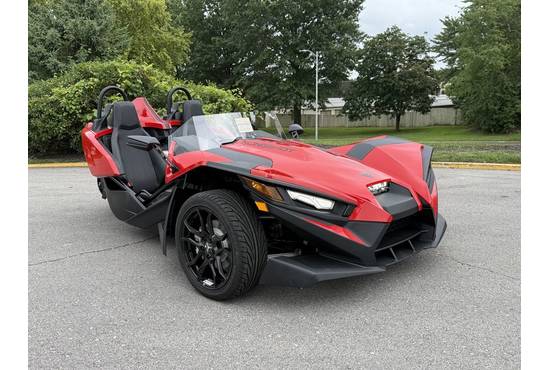 2025 slingshot® s (autodrive)